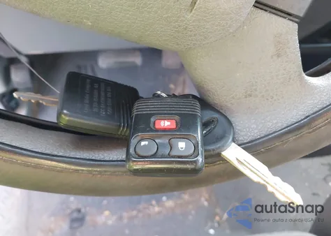 2004 Ford F-150 Stx/Xl/Xlt из США, поврежденный, VIN 1FTRF14W14NB04600